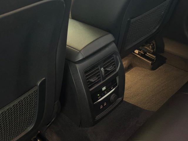 BMW 330 i Msport