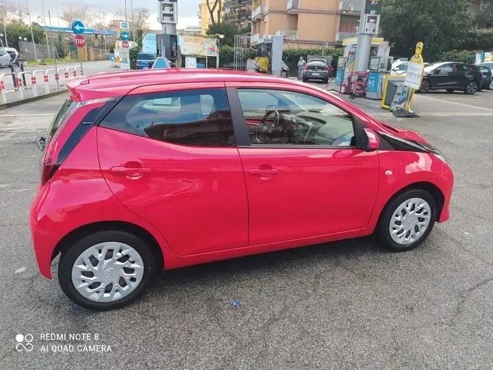 Toyota Aygo Connect 1.0 VVT-i x-cite