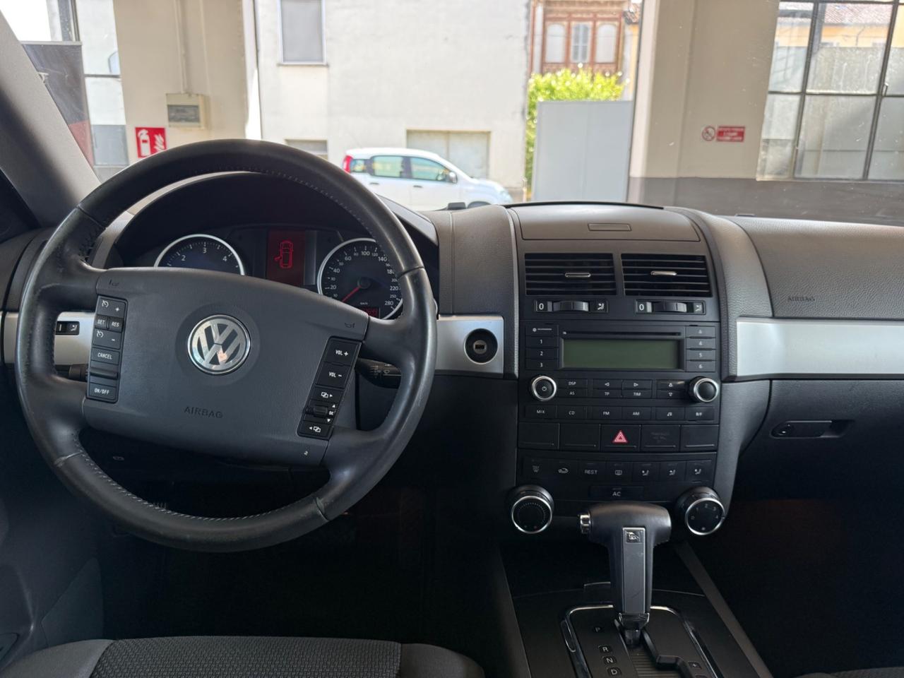 Volkswagen Touareg 2.5 R5 TDI DPF tiptronic