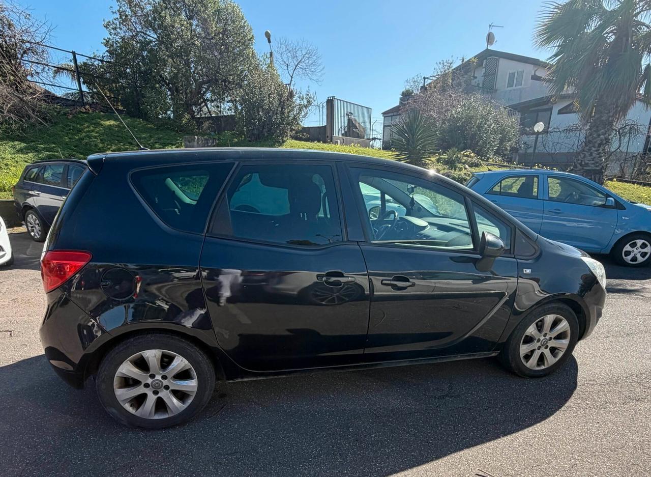 Opel Meriva 1.3 CDTI 95CV ecoFLEX Start&Stop Cosmo