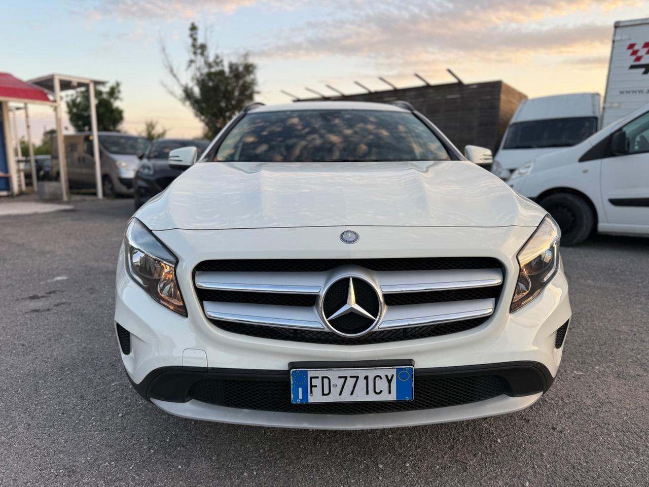 Mercedes-benz GLA 180 d Automatic Executive