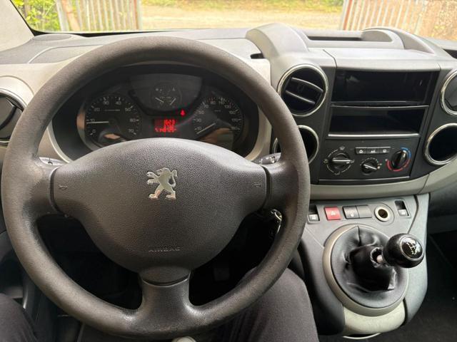 PEUGEOT Partner Tepee 1.6 HDi 110CV Outdoor