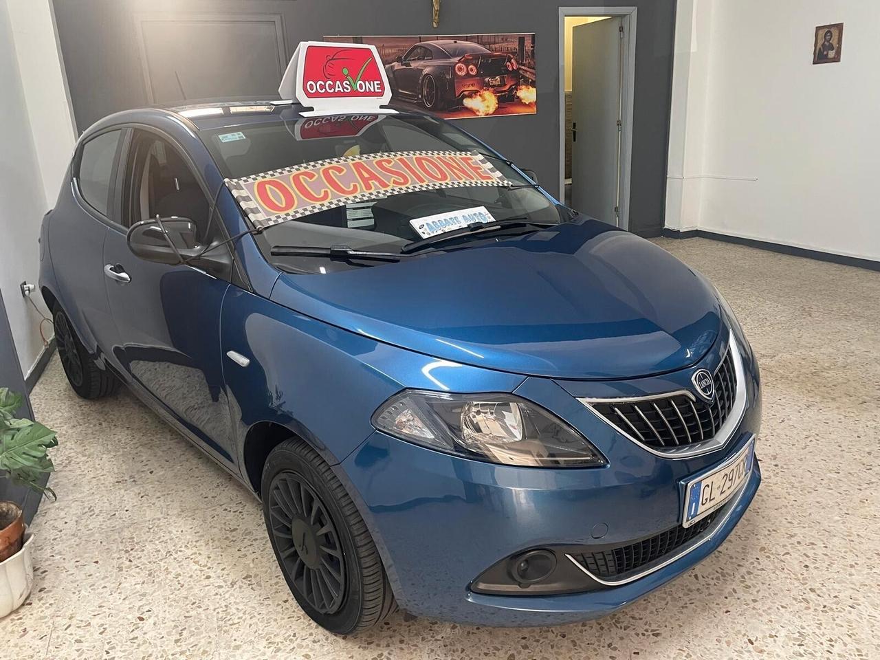 Lancia Ypsilon 1.0 FireFly 5 porte S&S Hybrid UnYca