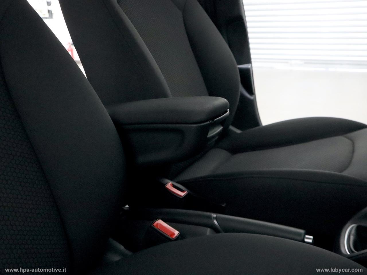 AUDI A1 SPORTBACK 1.4 TDI NAVI SENSORI CRCHI 15