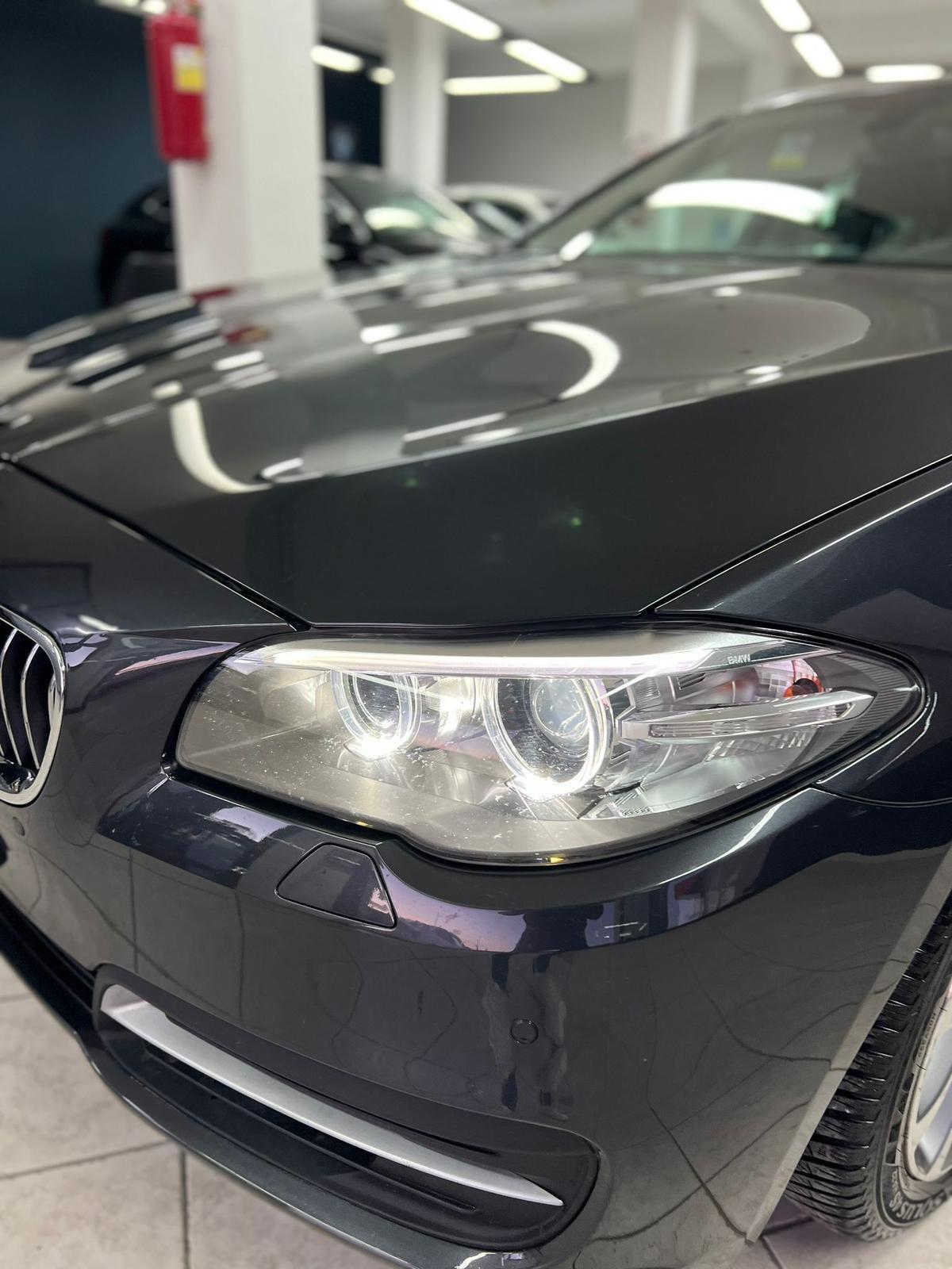 Bmw 520 520d xDrive Touring Luxury