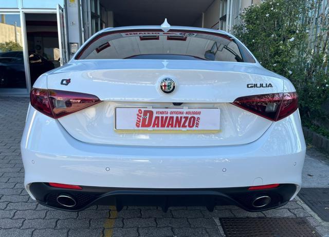 ALFA ROMEO Giulia 2.2 Turbodiesel 210 CV AT8 AWD Q4 Veloce