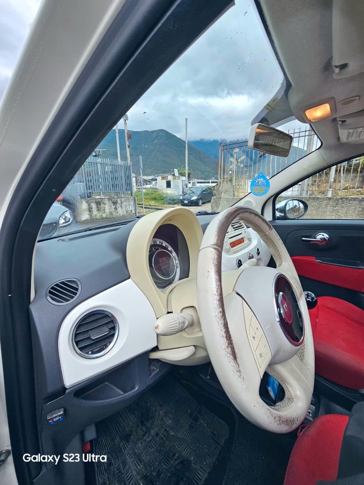 Fiat 500 MODELLO LOUNGE