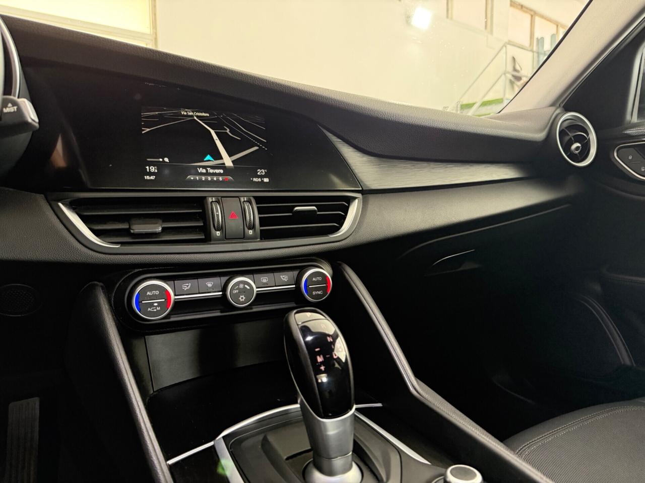 Alfa Romeo Giulia 2.2 Aziendale Turbodiesel 150 CV AT8 Super
