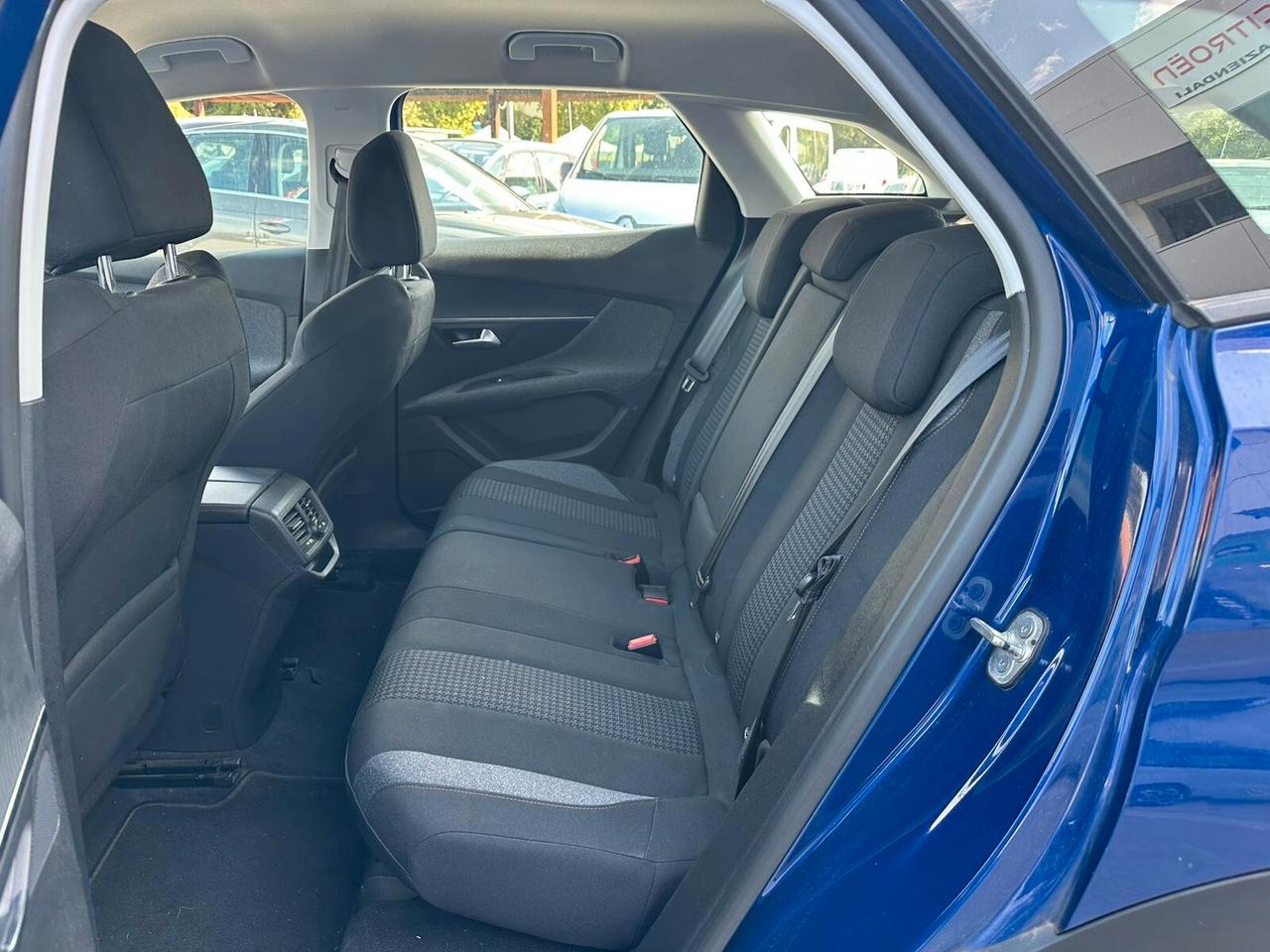 Peugeot 3008 BlueHDi 130 S&S Allure