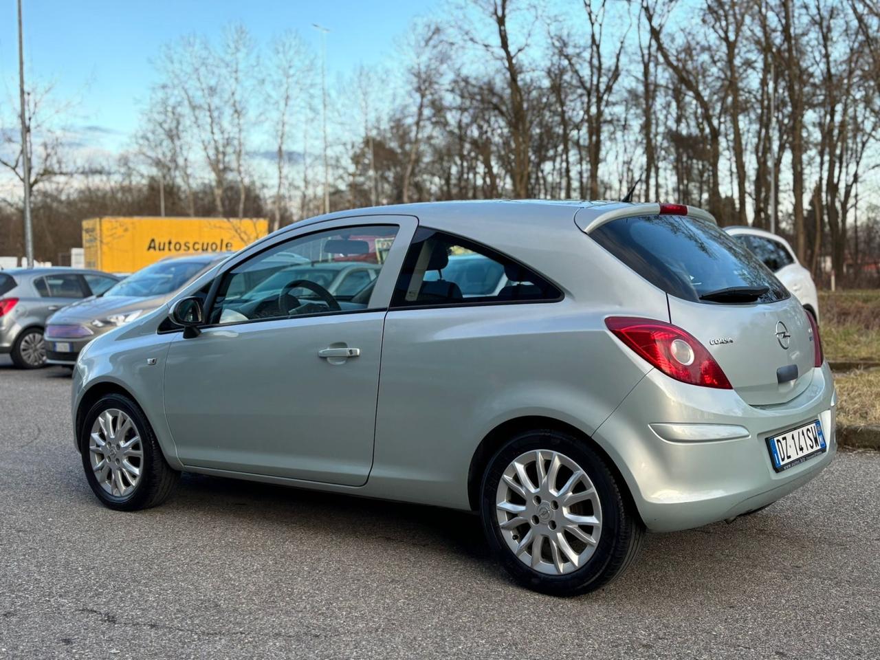 Opel Corsa 1.2 80CV 3 porte GPL-TECH Club