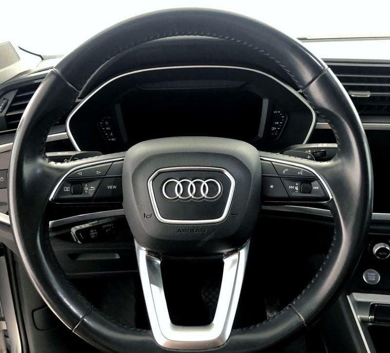 Audi Q3 40 TDI quattro S tronic Business