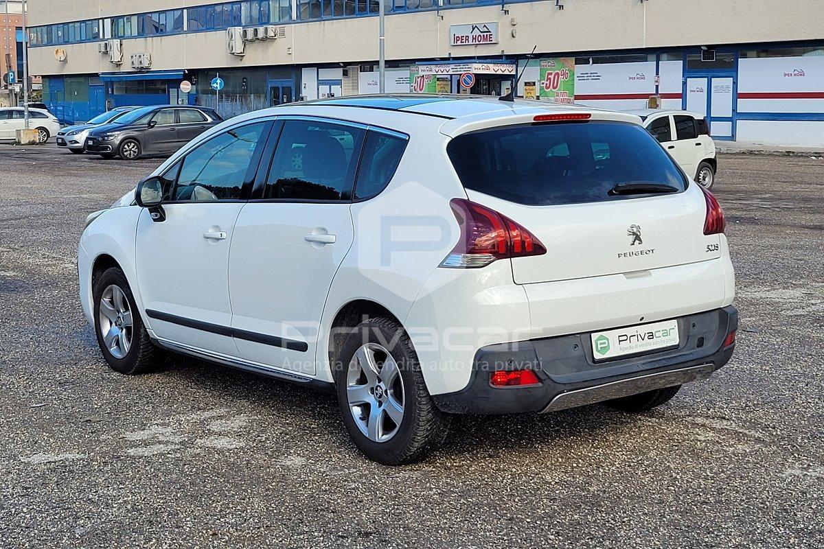 PEUGEOT 3008 1.6 HDi 115CV Business