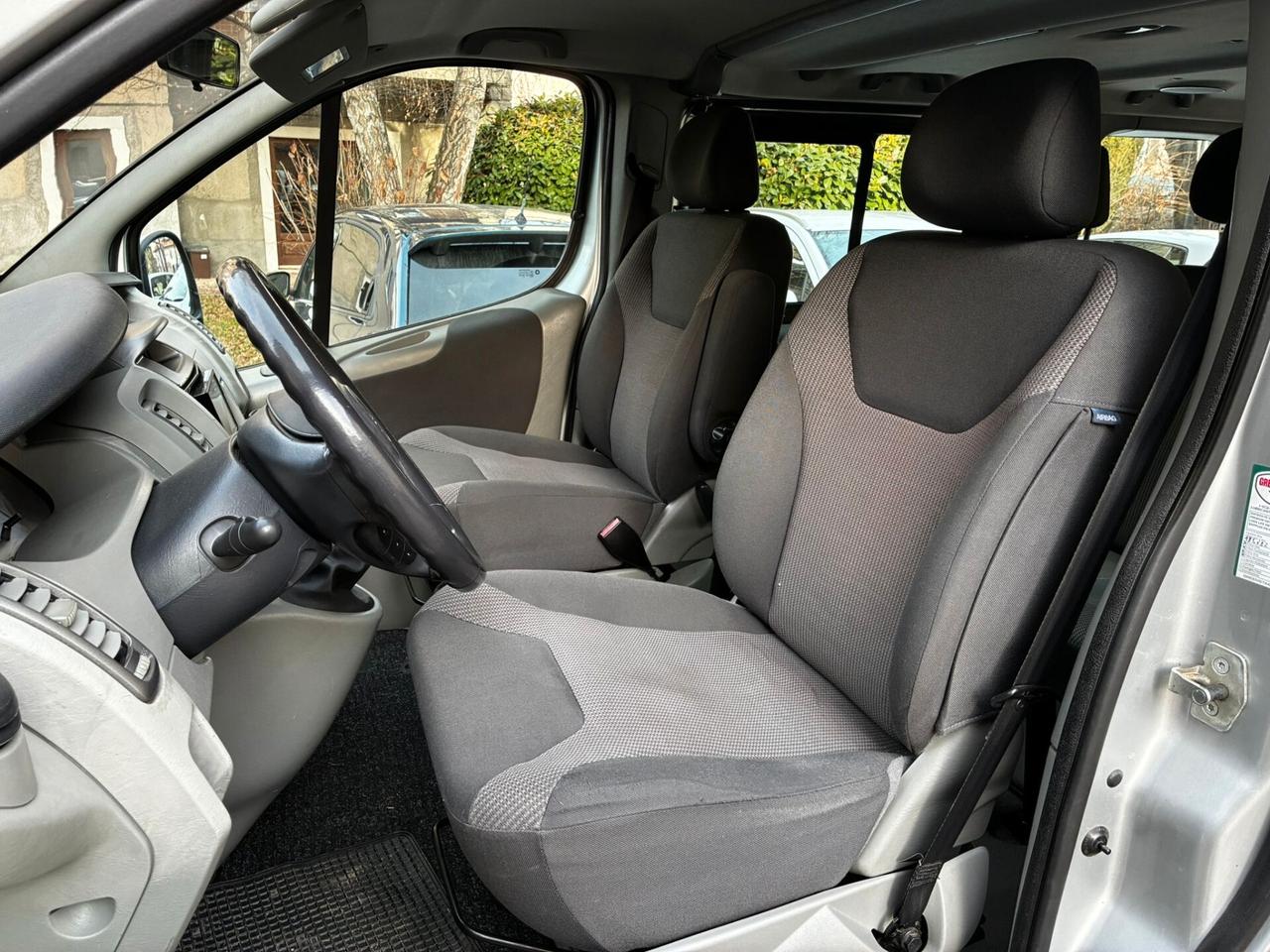 Opel Vivaro 2.0 CDTI 84kW TOUR COSMO 8POSTI