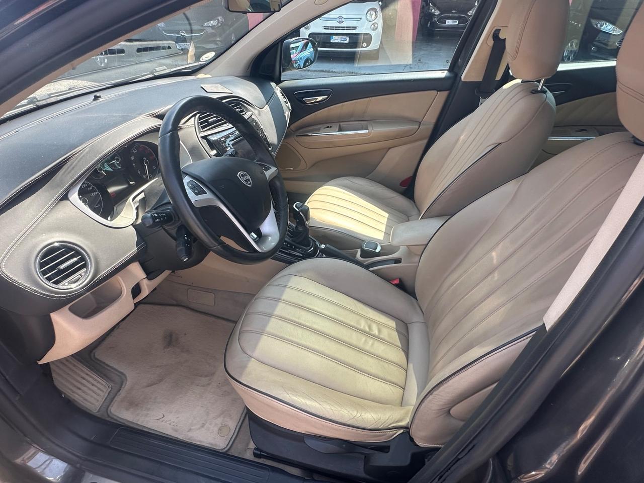Lancia Delta 1.8 Di Turbo-Jet Sportronic Executive