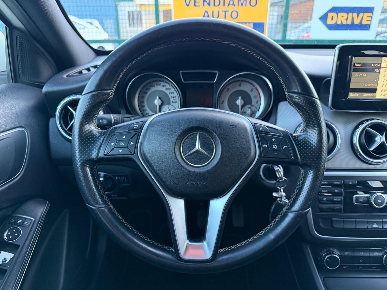 Mercedes-benz GLA 200 CDI Premium