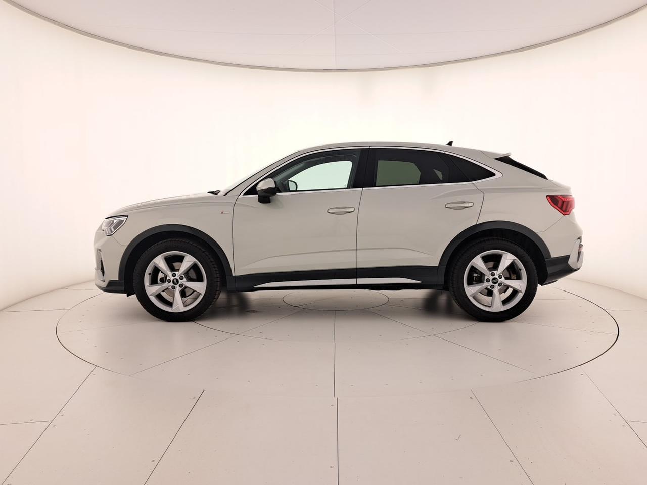 Audi Q3 sportback 35 1.5 tfsi s-tronic