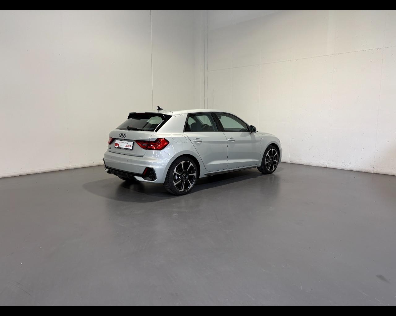 AUDI A1 SPORTBACK 30 TFSI S-TRONIC S-LINE EDITION