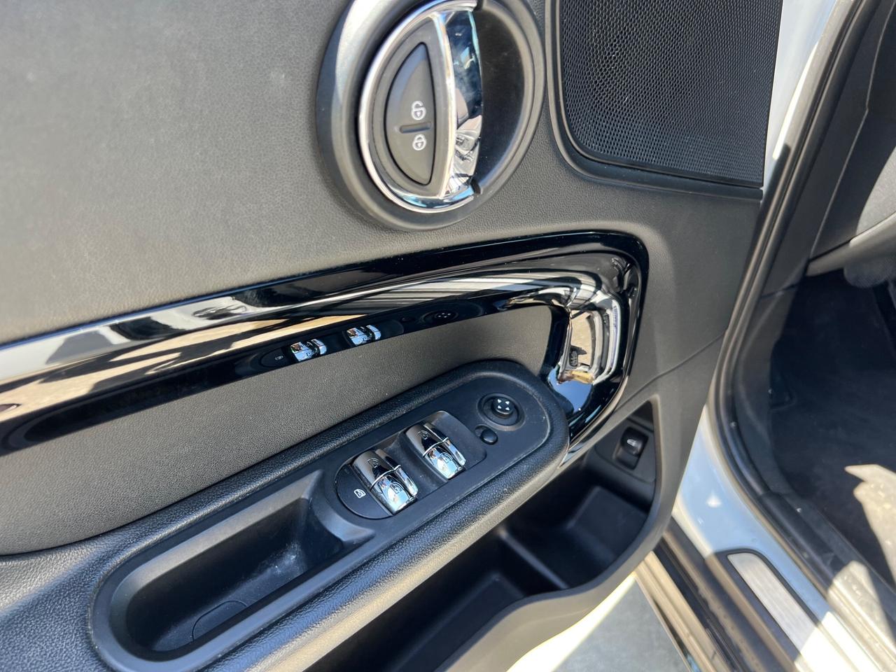 Mini One Countryman 2.0 Cooper D Hype