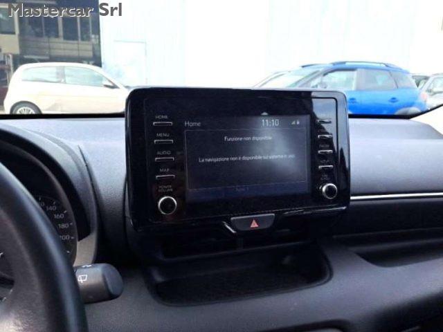 TOYOTA Yaris Yaris 1.5h Business - N1 Autocarro - GM593PZ