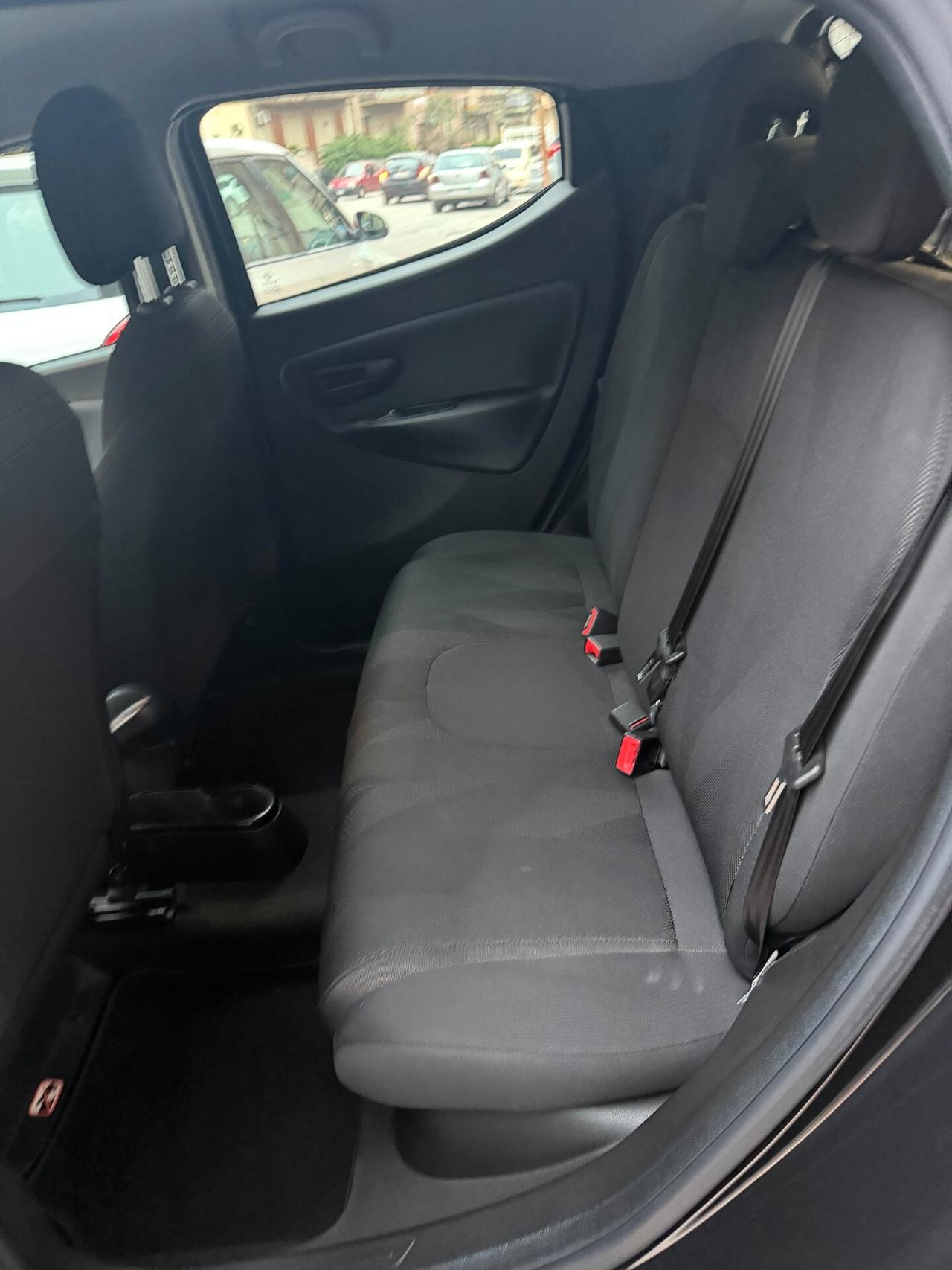 Lancia Ypsilon 1.0 FireFly 5 porte S&S Hybrid Ecochic Gold