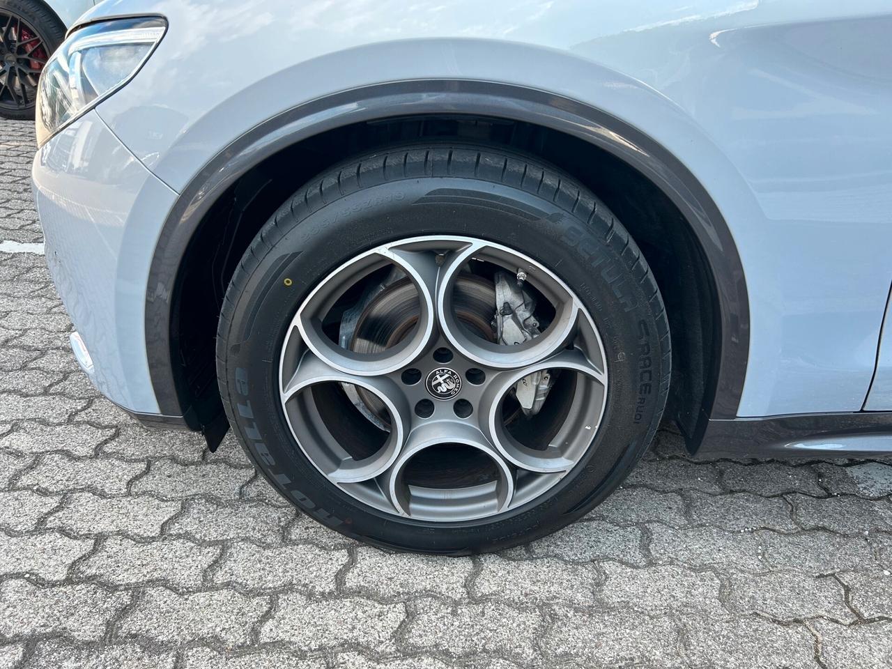 Alfa Romeo Stelvio 2.2 t Ti Q4 210cv auto TETTO