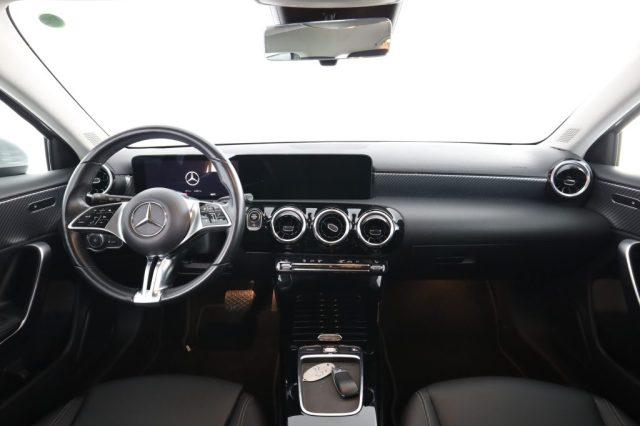 MERCEDES-BENZ A 180 A 180 d Automatic Progressive Advanced