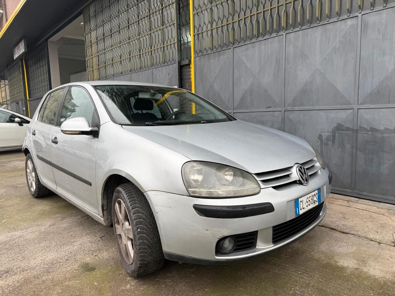 Volkswagen Golf 1.9 TDI 5p. Sportline