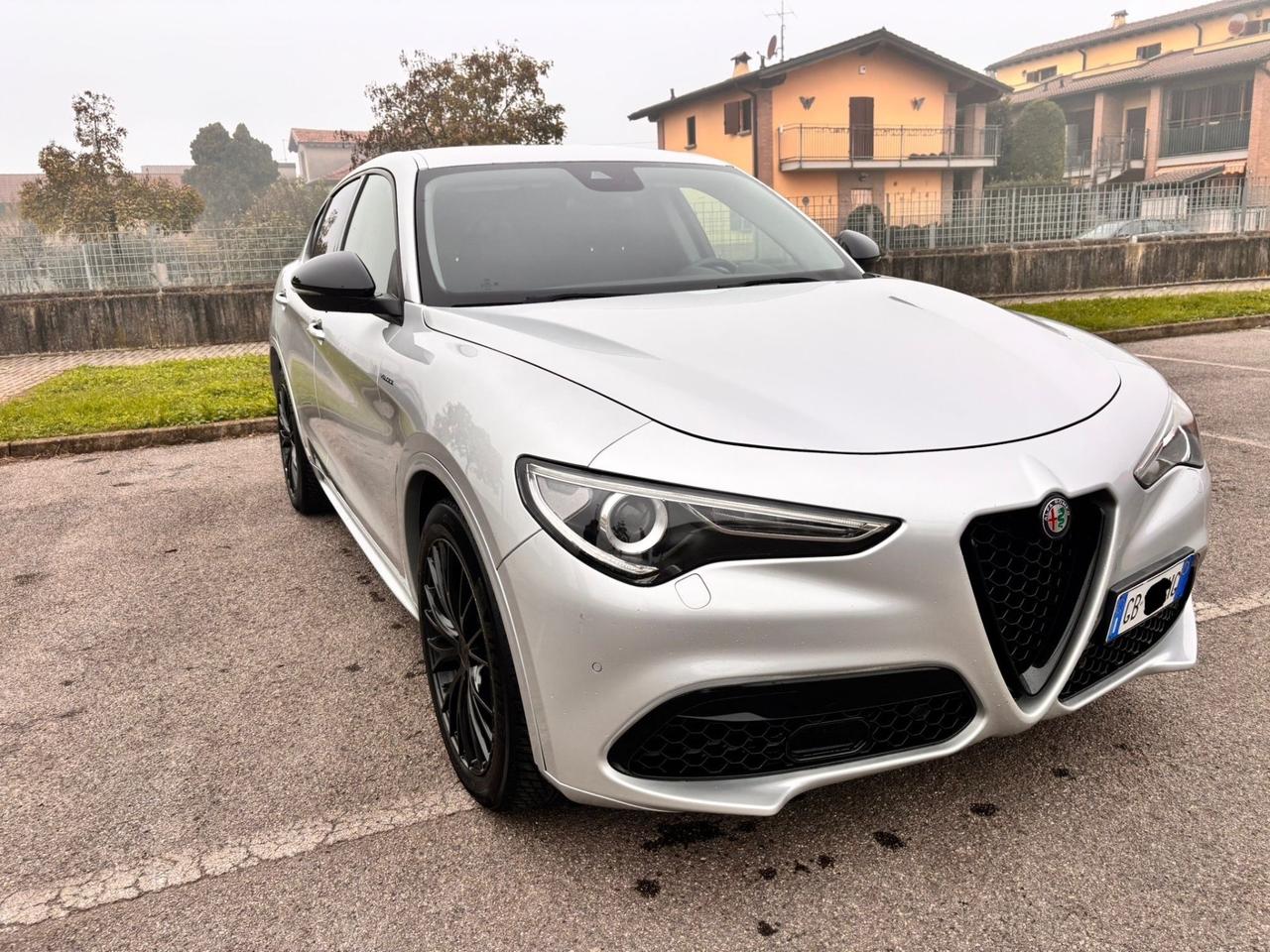 Alfa Romeo Stelvio 2.2 Turbodiesel 160 CV AT8 RWD Super