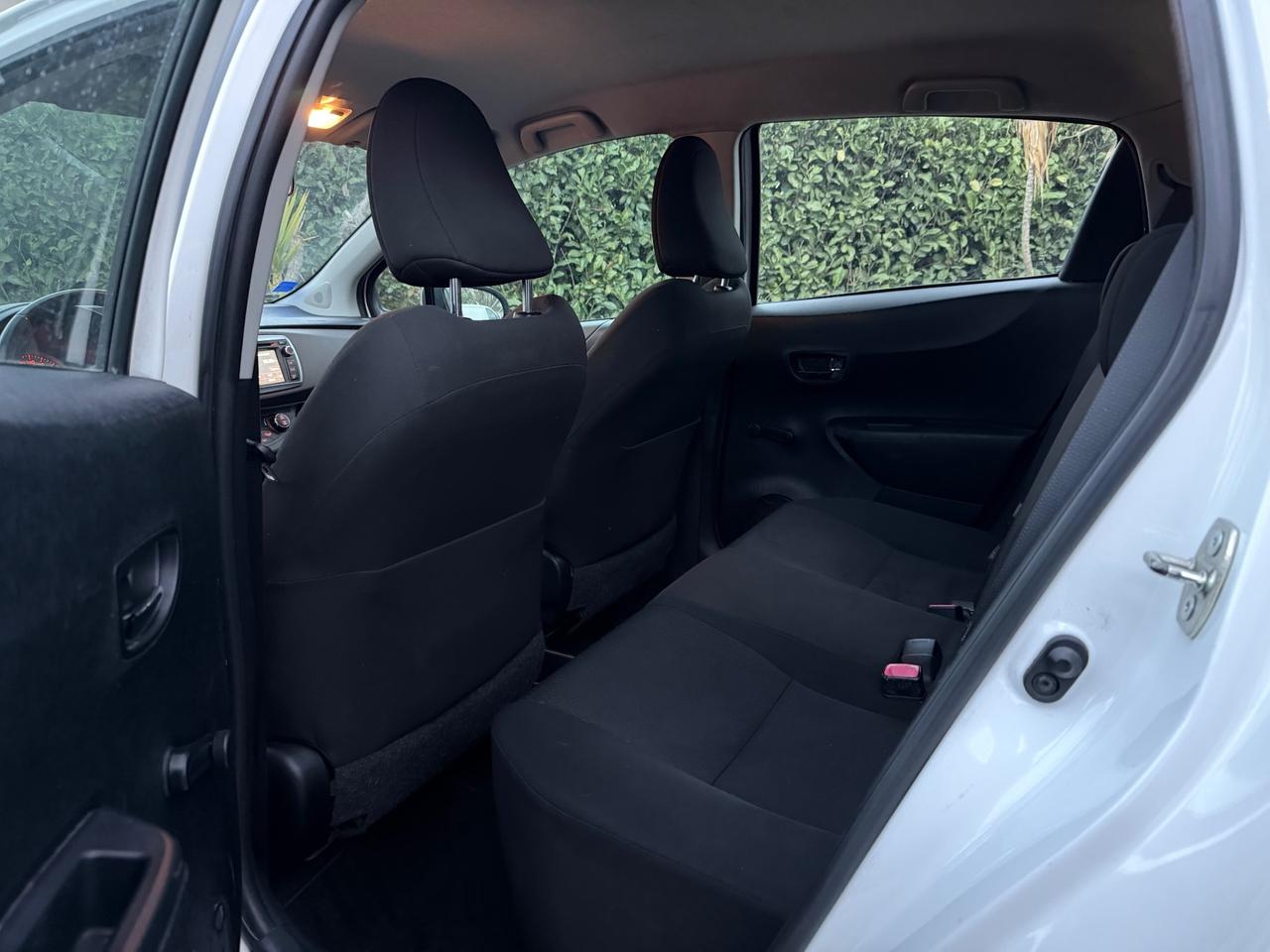 Toyota Yaris 1.3 5PORTE 99CV GOMMATA OK PERFETTA !