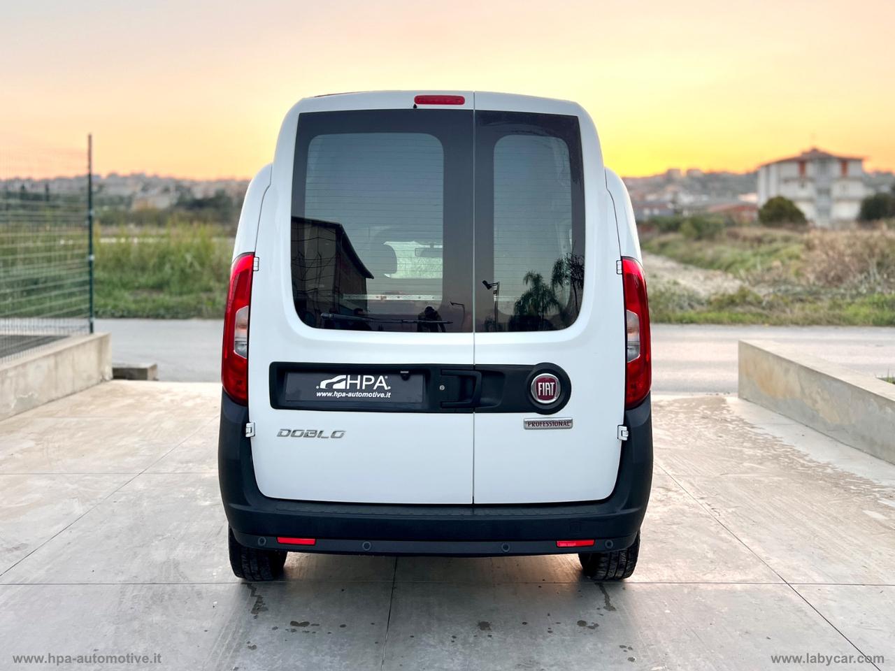 FIAT Doblò 1.6 MJT 120CV TETTO ALTO CLIMA AUTOMATICO 2 PORTE LATERLAI