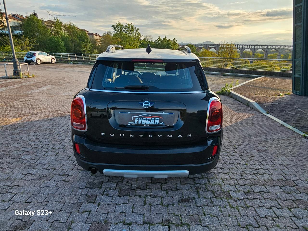 Mini neopatentati VALUTIAMO USATO/SCAMBIO/NOLEGGIO