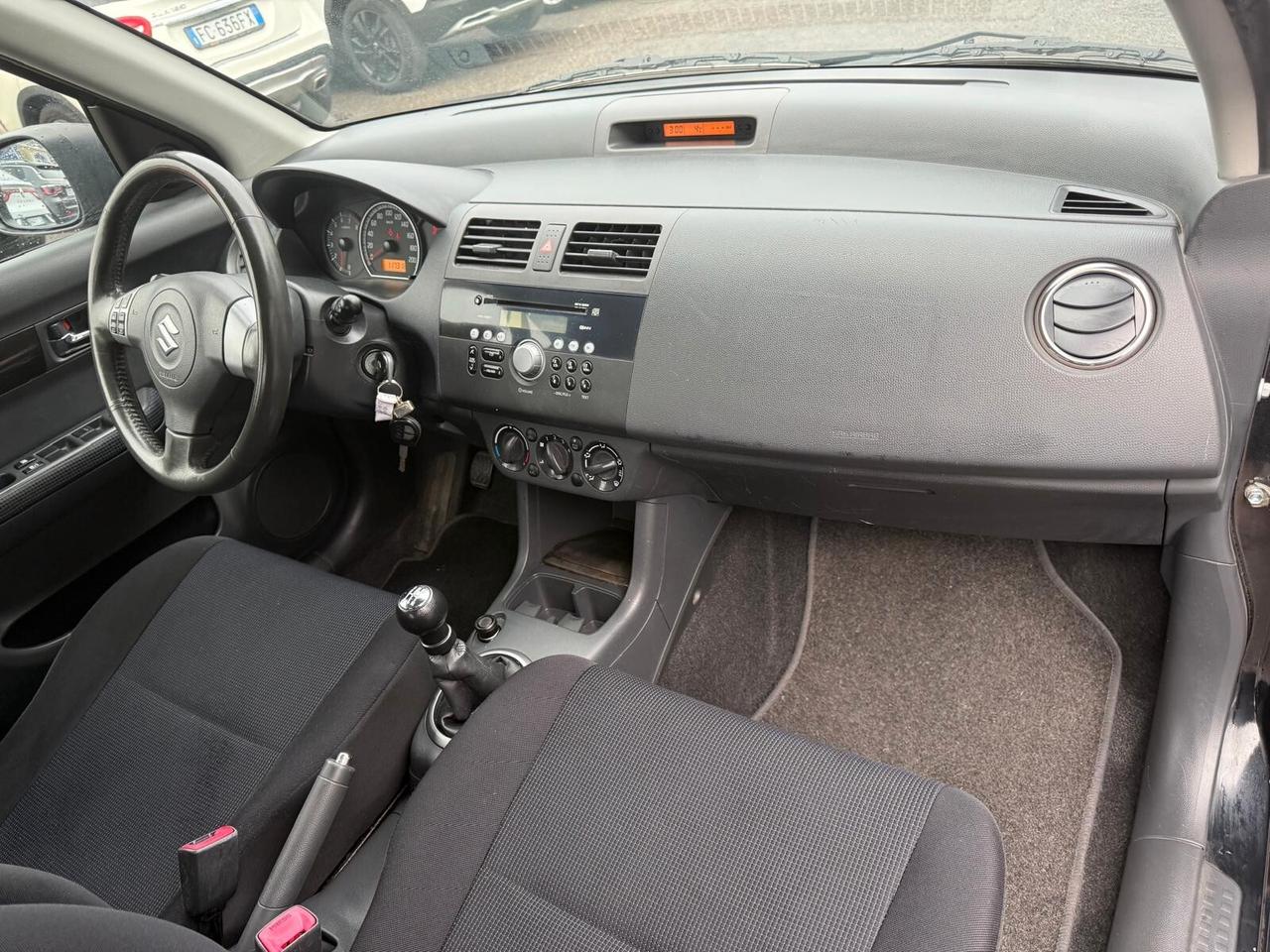 Suzuki Swift 1.3 4x4 5p. GL