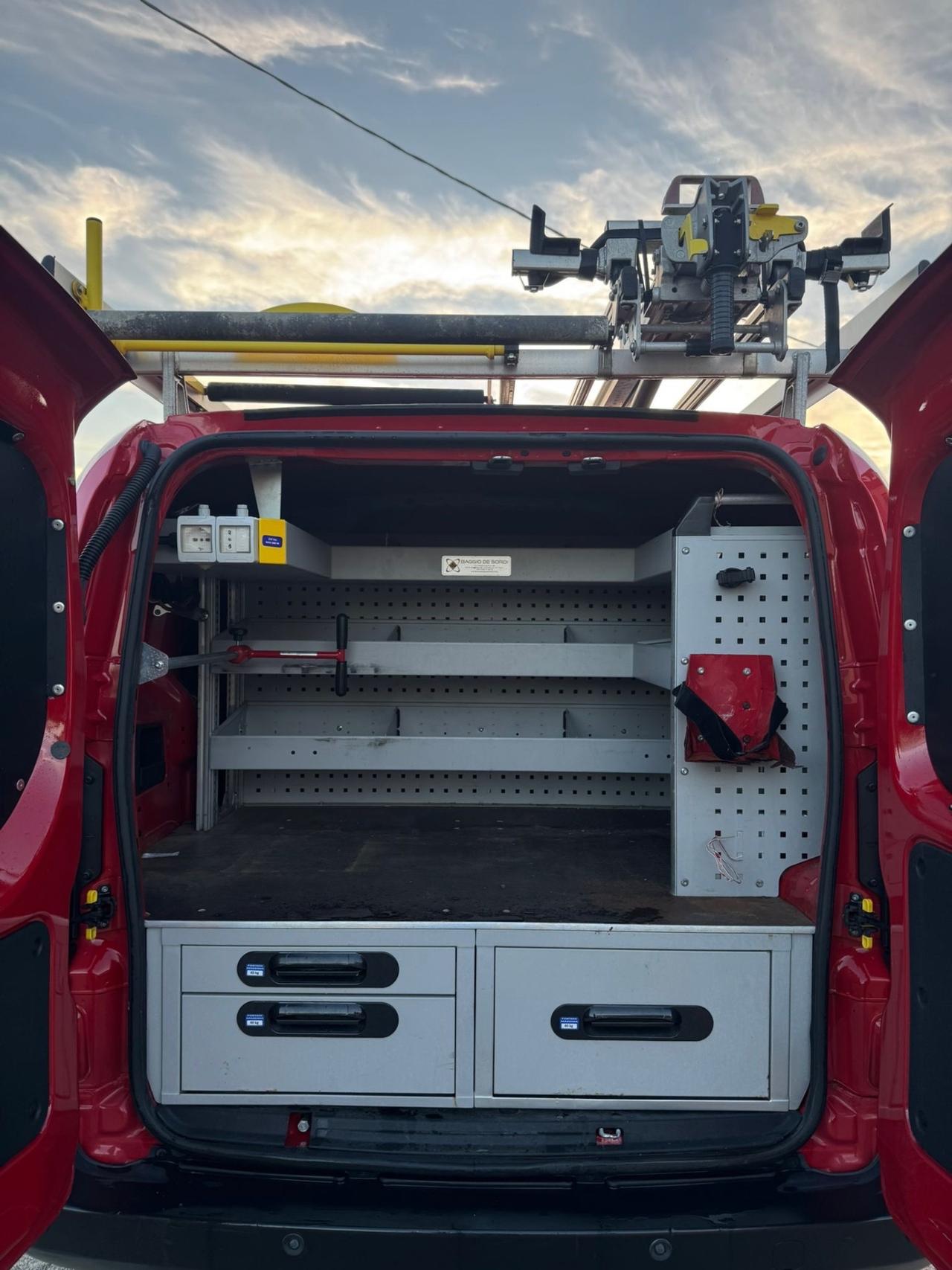 Fiat Fiorino 1.3 MJT 95CV Cargo