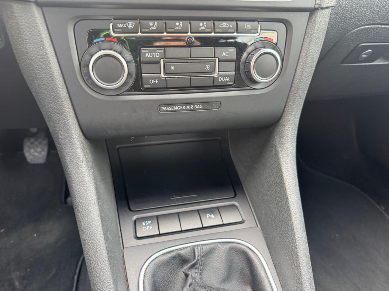 Volkswagen Golf 1.6 DIESEL 105CV 2009