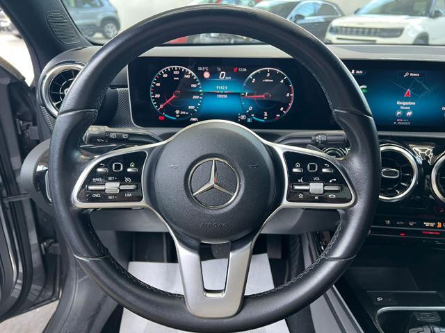 MERCEDES-BENZ A 180 d Automatic Sport