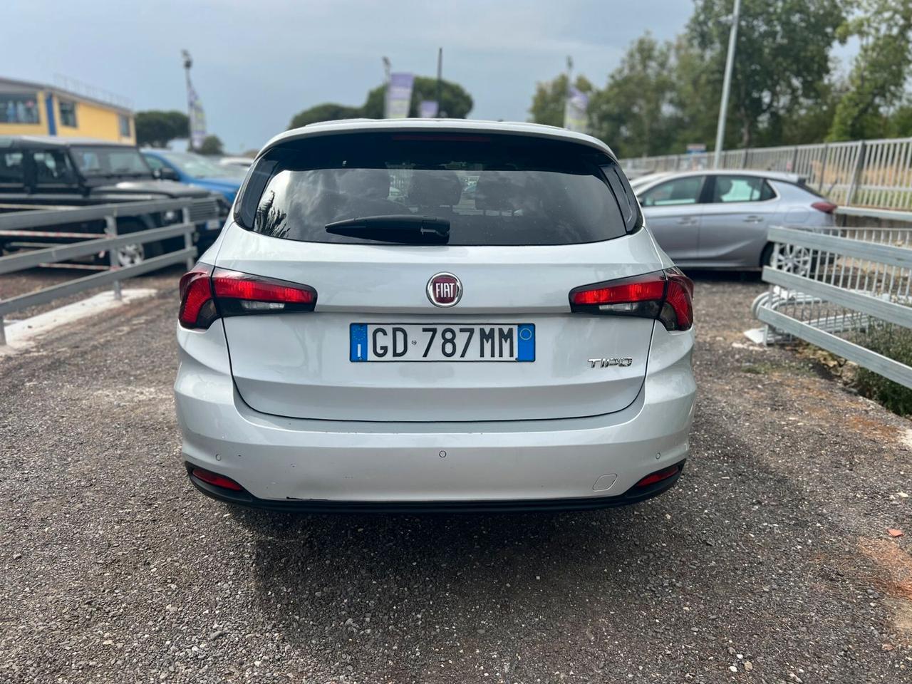 Fiat Tipo 1.4 T-Jet 120CV 5 porte Mirror