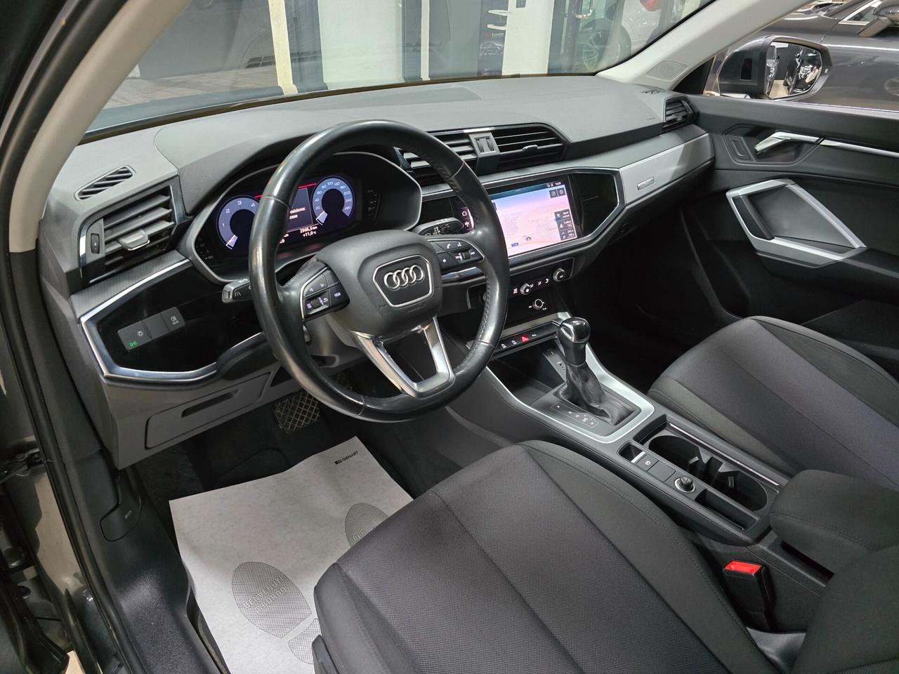 Audi Q3 35 TDI S tronic line edition