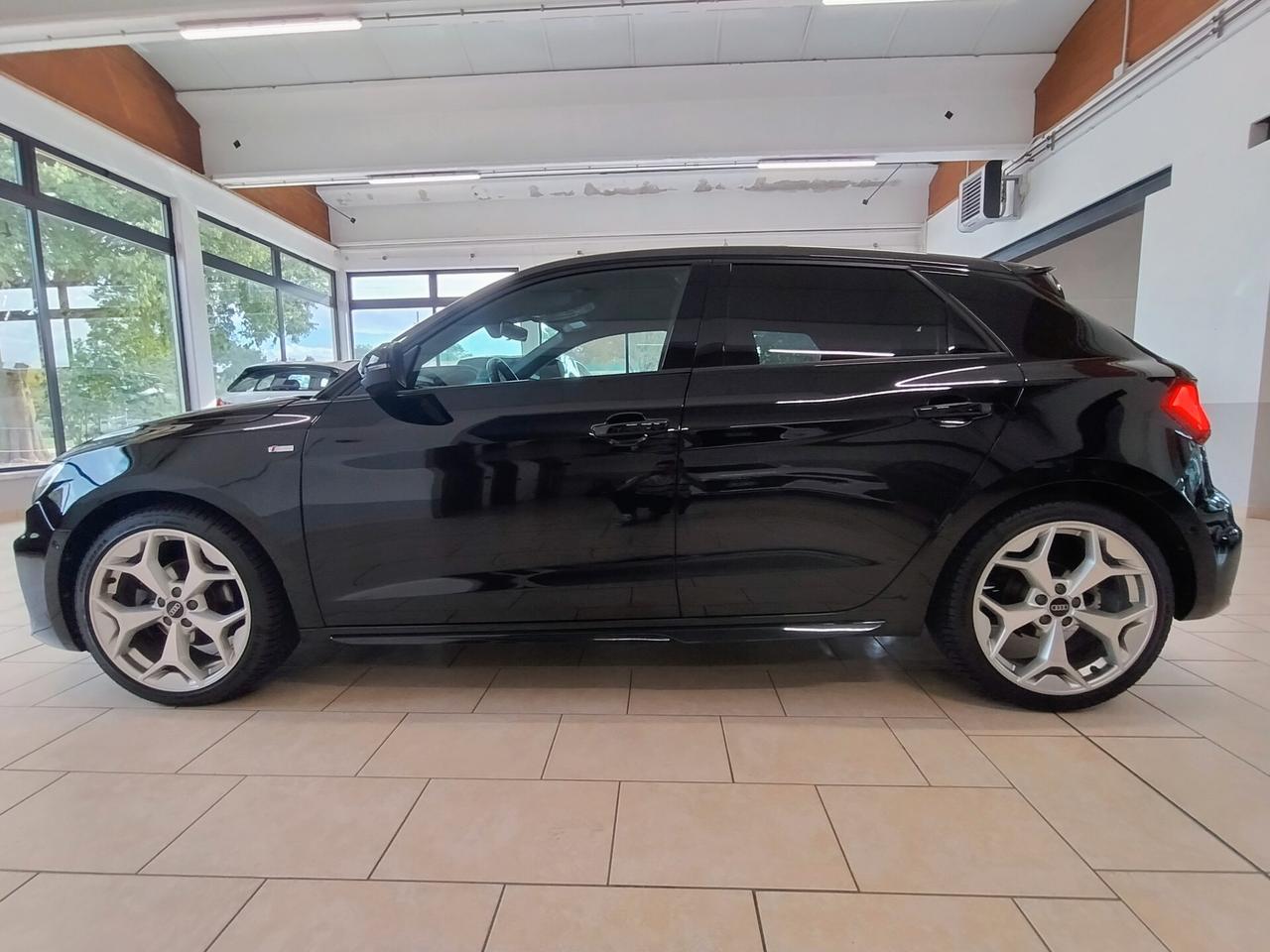 AUDI A1 SPB 30 TFSI S tronic S line edition CARPLAY KEYLESS