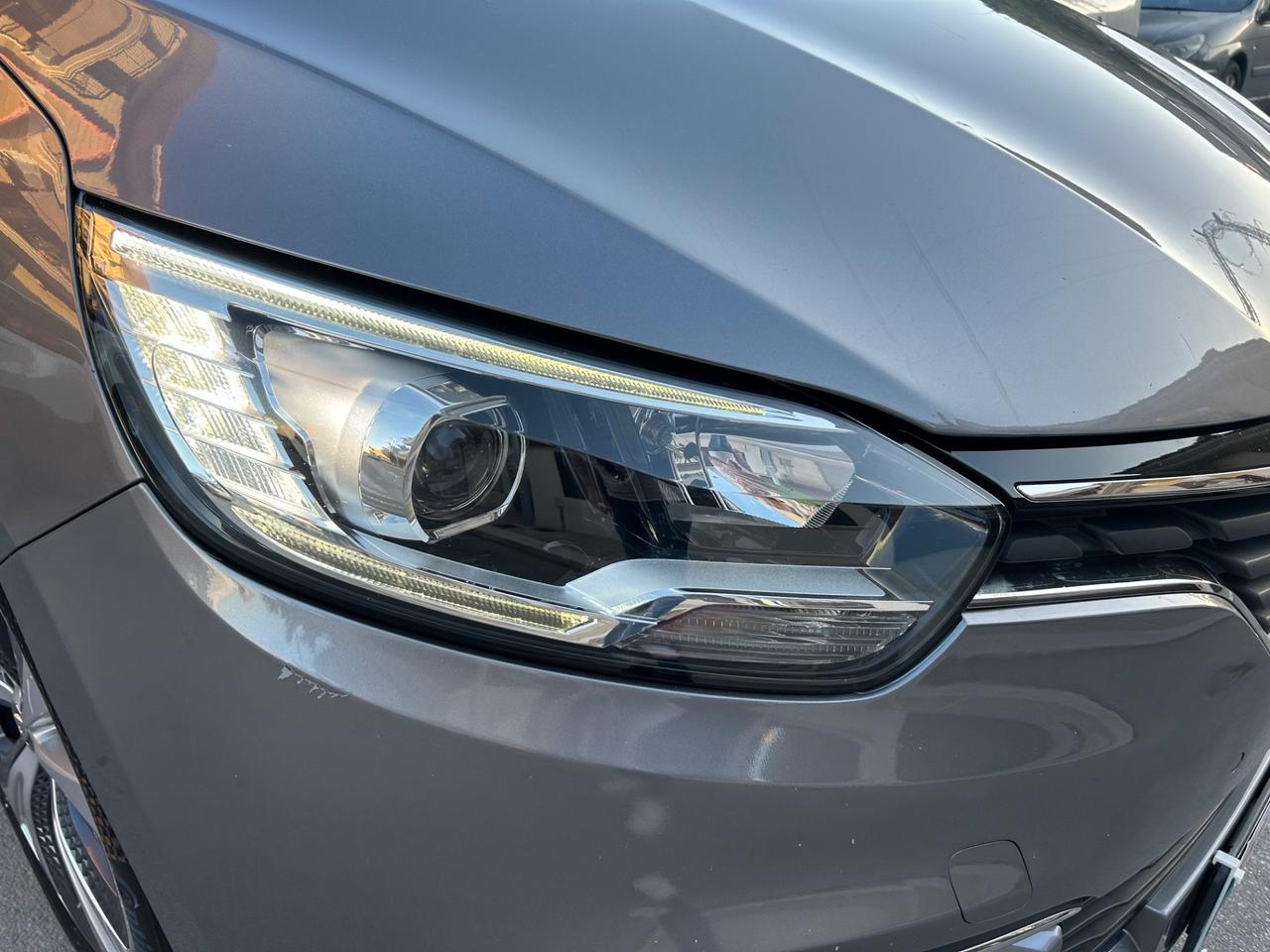 Renault Scenic Scénic dCi 8V 110 CV EDC Energy Intens