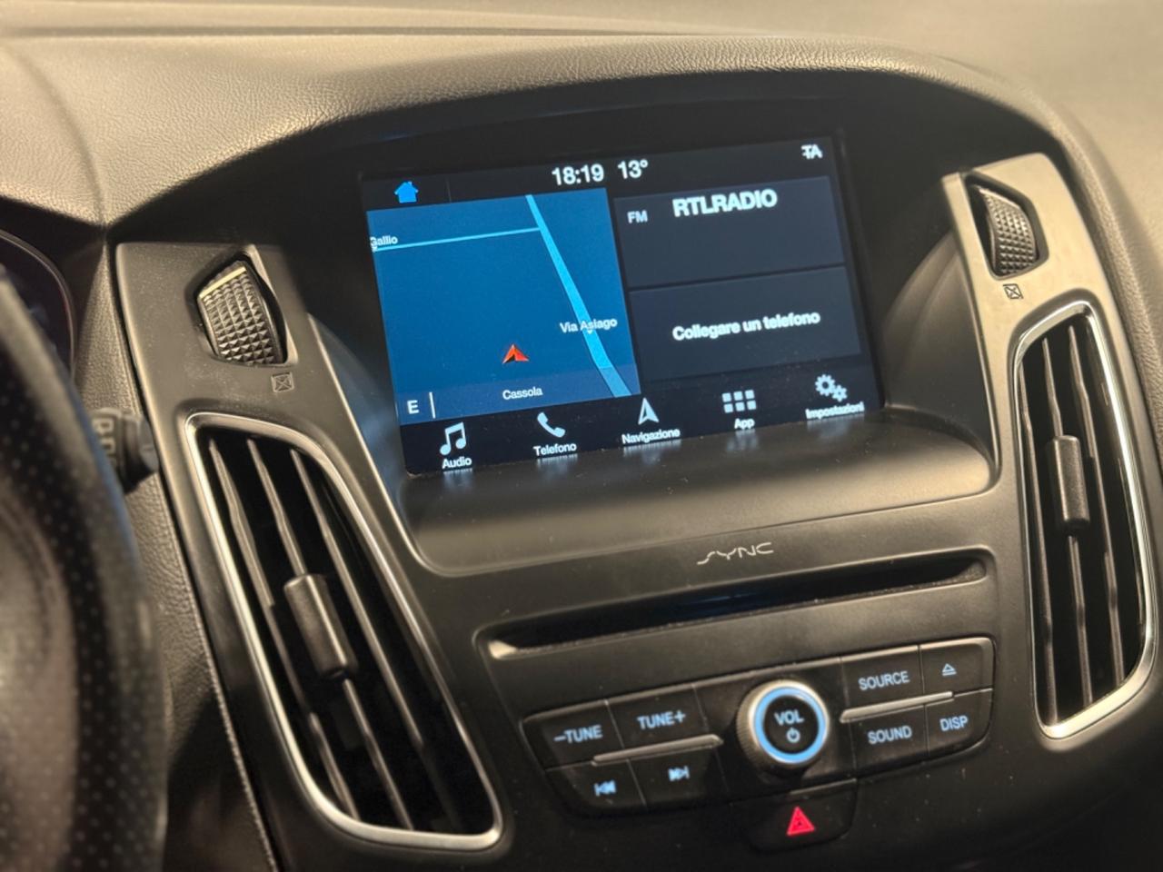 Ford Focus 1.0 EcoBoost 125 CV Start&Stop ST Line Business