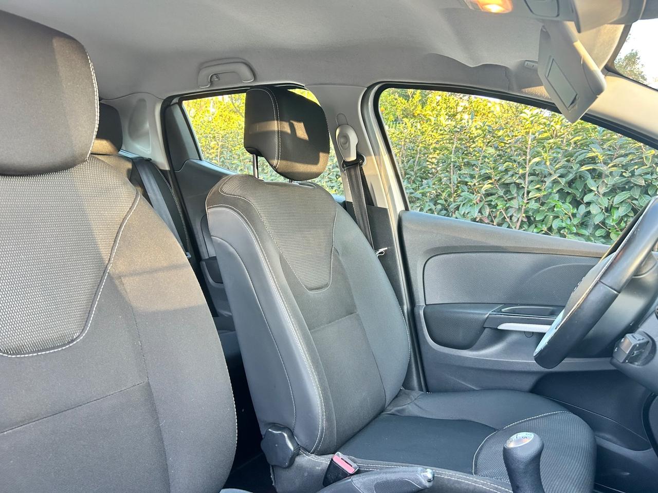 Renault Clio dCi 8V 75 CV Start&Stop 5 porte Energy Duel