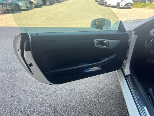 MERCEDES-BENZ SLK 200 Sport