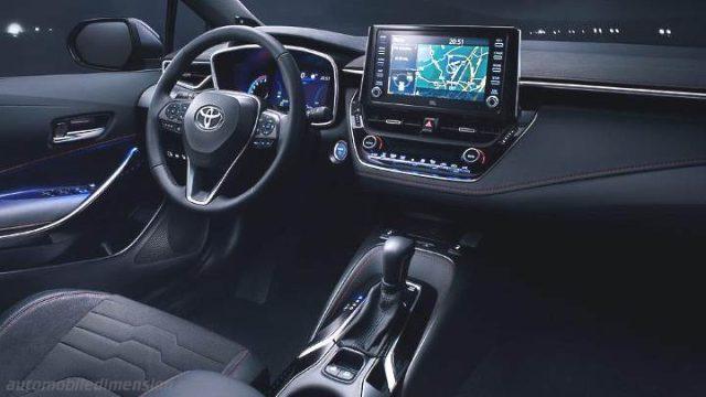 TOYOTA Corolla Active 2.0 Hybrid Touring Sports