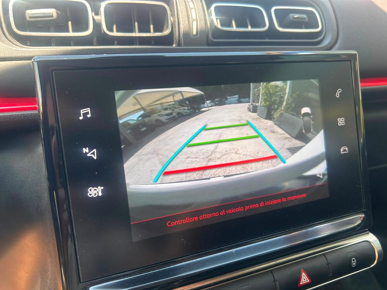 Citroen C3 PureTech 83 S&S Shine DISTRIBUZIONE