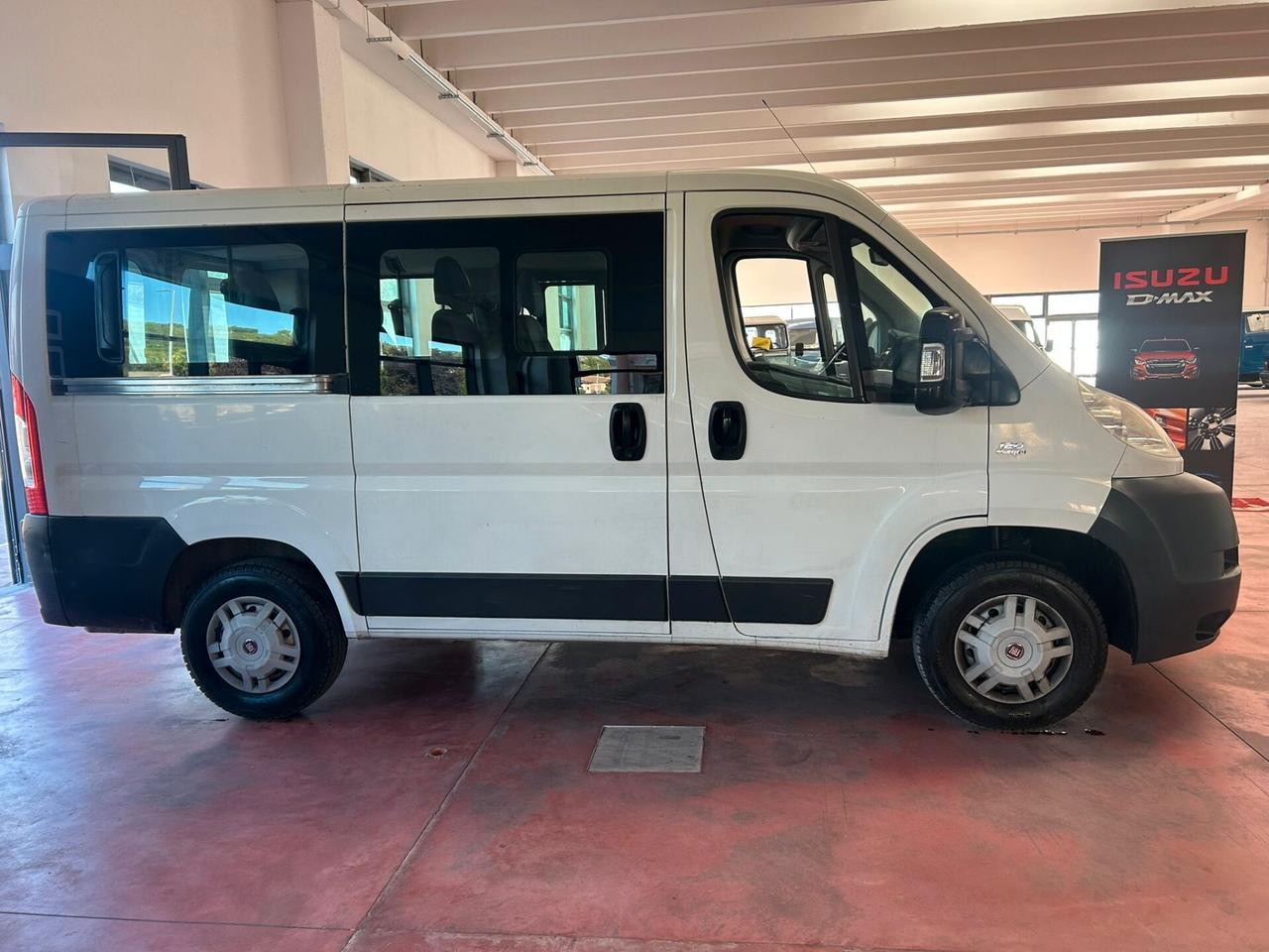 FIAT DUCATO 9 POSTI IN OTTIME CONDIZIONI , GARANZIA E TAGLIANDO
