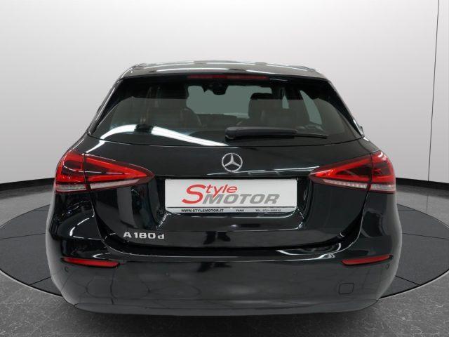 MERCEDES-BENZ A 180 d Automatic Business UFFICIALE UNIPROP.