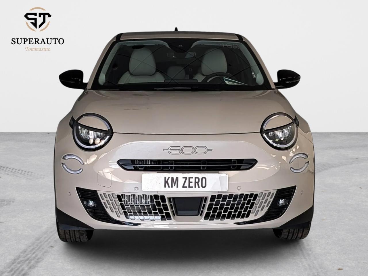 Fiat 600 Hybrid 100 CV DCT MHEV La Prima