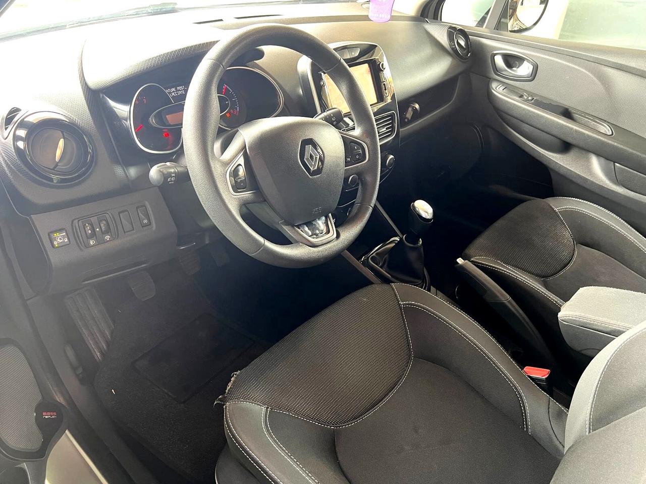 Renault Clio TCe 90CV *GPL*PREZZO VERO*NAVI NEOPATENTATI