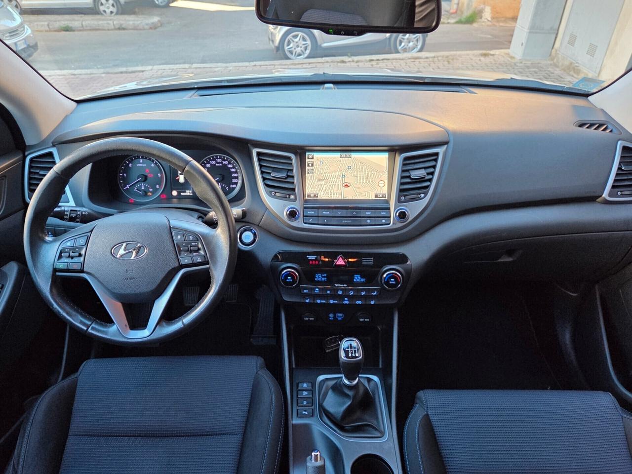 Hyundai Tucson 1.7 CRDI 115 cv XPOSSIBLE