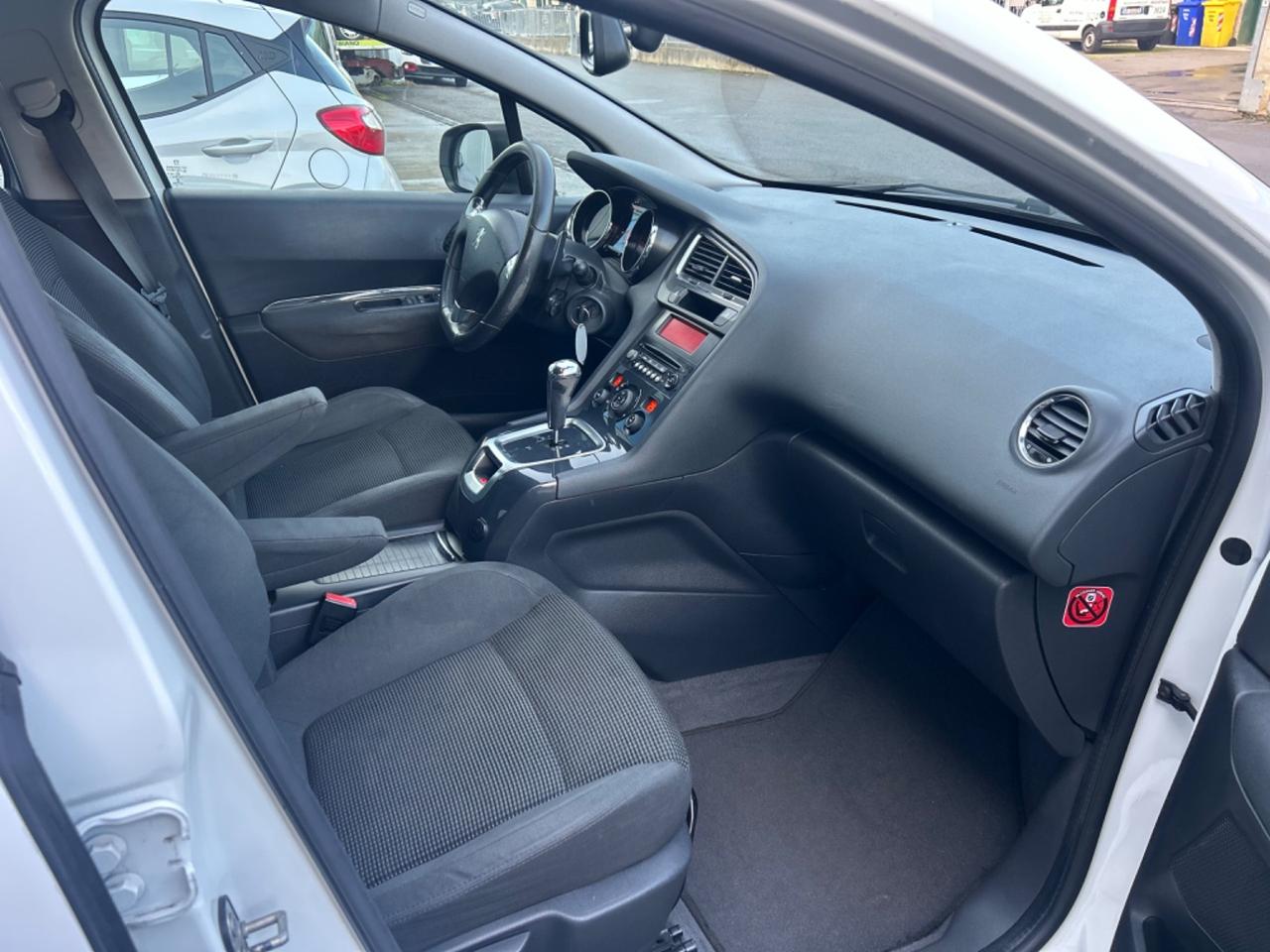 Peugeot 5008 1.6 e-HDi 115CV Stop&Start cambio aut.7POSTI